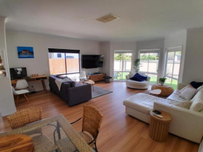 Ocean Oasis Rosebud